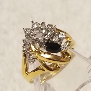 Beautiful SWAVORSKI Crystal Ring